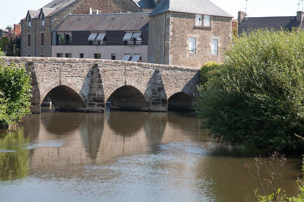 Hotel Western Le Moulin De Ducey-Les Cheris